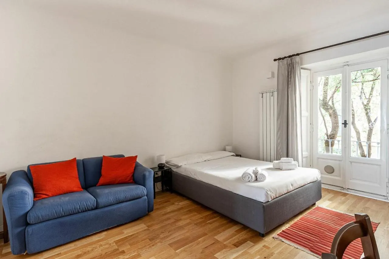 Apartamento Piermarini Milán 0*,  Italia